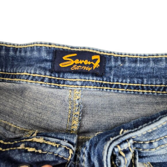 Seven7 Womens Shorts Denim Jeans Size 10 With Back Pocket Detail JH1789 - Picture 2 of 6